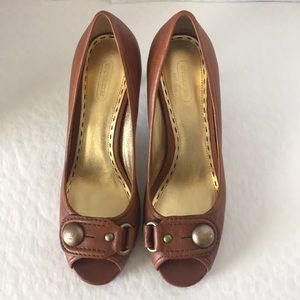 Coach(#Q694) Dorita Leather Ope Toe Heel